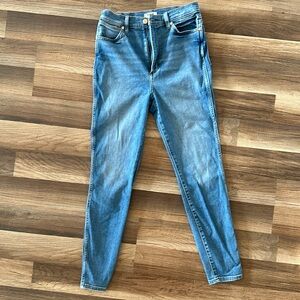 Wrangler women’s wriggler high rise skinny